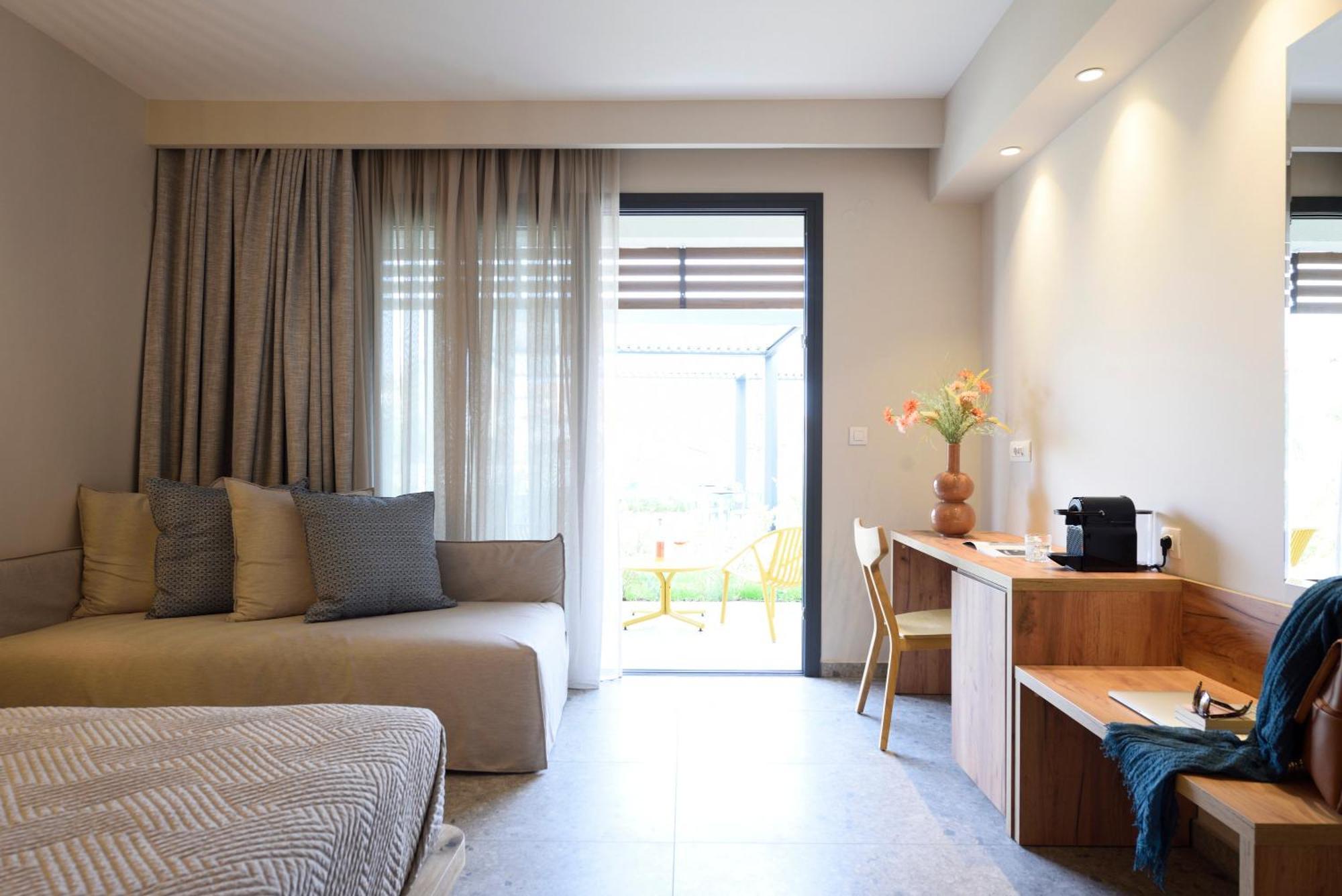 Falena Luxury Rooms Kalyves Polygyrou Ngoại thất bức ảnh